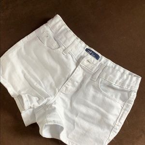 Selling ultra cool white jeans!